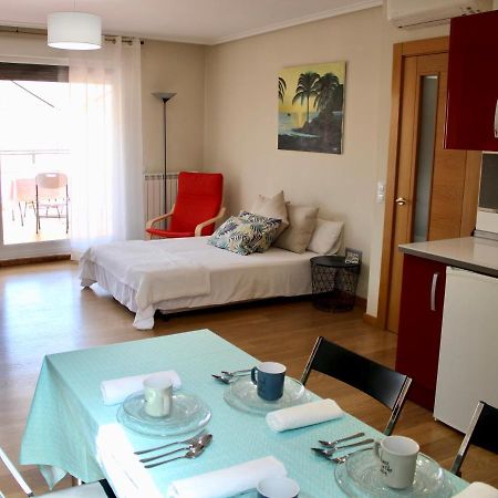 Atico En El Centro Con Amplia Terraza Lejlighed Entrena Eksteriør billede